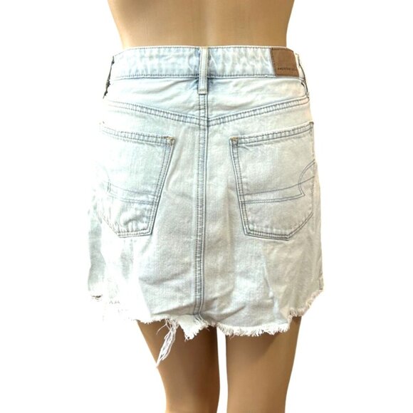 American Eagle Womens Super High Waisted Distressed Denim Mini Skirt Size 0 Fest - Picture 3 of 6